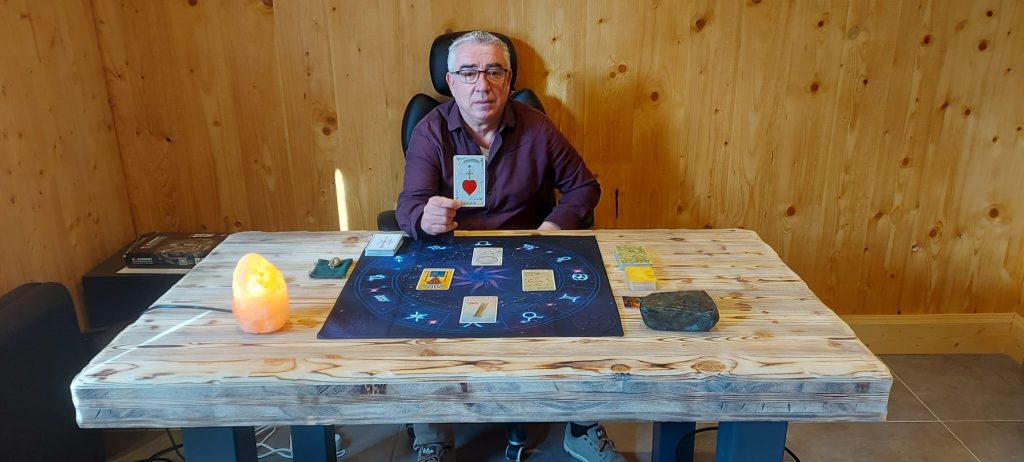 Médium à Réauville (Proche Montélimar)